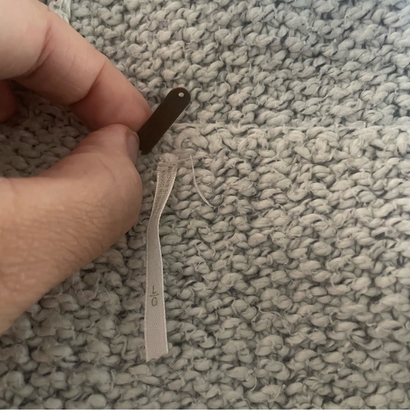 Free People grey chunky knit v neck 3/4 sleeve sweater size large - Picture 6 of 7